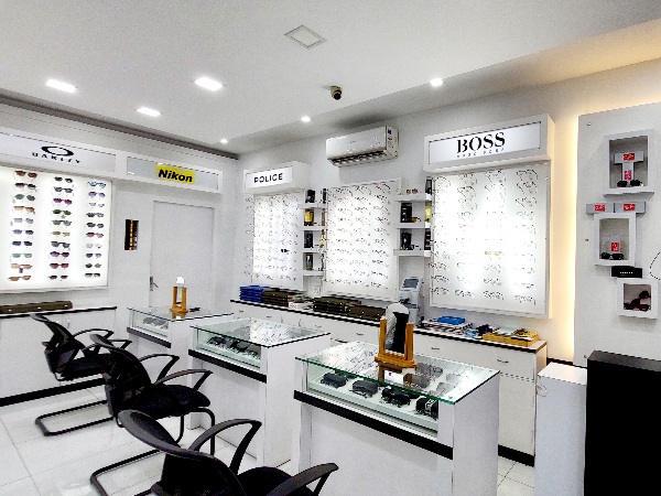 AL Ain Optics Changuvetty - Kottakkal